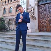Profesor de historia para impartir clases desde primaria hasta Bachillerato