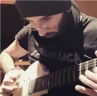 Docente di chitarra, basi per iniziare a suonare chitarra Rock, Blues, Pop, Folk