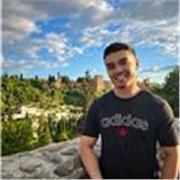 Profesor de Inglés graduado en Estudios Ingleses y Máster de Profesorado y Enseñanza, para cualquier nivel y cualquier edad.