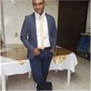 Profesor de matemáticas, joven, descomplicado, con disponibilidad y disposición para enseñar y aclarar dudas a tod@s