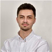 Experienced English language tutor for speaking, reading and writing