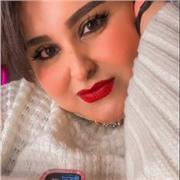 Paciente, dinámica, comprensiva, resolutiva, puntual, simpática, responsable, profesional.