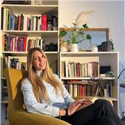 Insegnante madrelingua di italiano per stranieri e non