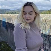 Laureanda in Beni Culturali con elevato livello dì inglese (certificato B2) offre ripetizioni di grammatica ed utilizzo della lingua inglese