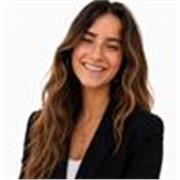 Profesora de primaria, apta para todas las edades y niveles
