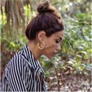 I give affordable English lessons and speaking