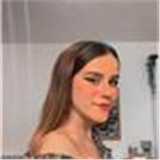 Studentessa di Design a Roma offre lezioni private di inglese anche da remoto