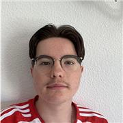 Prof d'histoire passionné qui donne des cours pour tout type d'élève