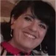 diplomata al liceo classico e secondo diploma in ragioneria informatica, seguo studenti per le materie letterarie arte e filosofia