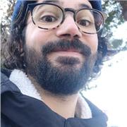 Chitarrista professionista impartisce lezioni di chitarra e armonia