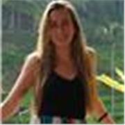 Profesora de apoyo escolar graduada en Ingeniería Electrónica, especializada en matemáticas, física y tecnología