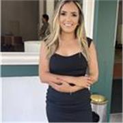 Sou Engenheira de Produção (UFF), apaixonada por crianças e por transmitir conhecimento.
Professora de Matemática - nível básico