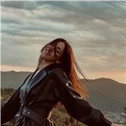 Studentessa laureata in economia offre ripetizioni per studenti delle scuole primarie e secondarie