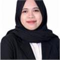 Experienced English teacher helping children, teenagers build confidence in learning English