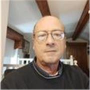 Aide aux demandeurs d'emploi (CV, entretiens d'embauche) et seniors