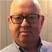 Economista, con larga trayectoria en Contabilidad y Fiscalidad