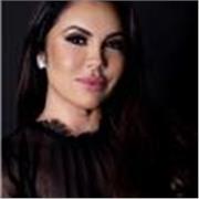 Sou professora de português, estou disponível para dar aulas online