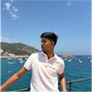 Patient, reliable, and adaptable, I help GCSE students and below understand maths, build confidence, and make progress.