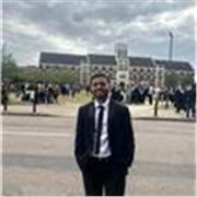 Hi, my name is Younus Rafeeq. I am a business management graduate from Loughborough University, who achieved First-class honours. 