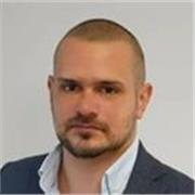 Domina el Inglés con Expertise: Clases Dinámicas y Certificadas