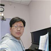 La Formation Musicale, la vocalisé, les plusieurs morceaux comme Lieder, mélodie français, les variés langues de l'air de l'opéra