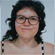 Graduada en Traducción e Interpretación con un C2 de inglés certificado. Me adapto al nivel y necesidades de cualquier alumno.