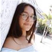 Me considero una persona responsable, paciente y cercana. Me gustaría dar clases a niños de primaria