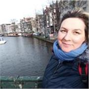 Life is easier with English! I also teach Spanish, Italian and French! From cerveza to aurevoir in a heartbeat!