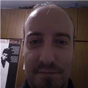 Sono sempre stato bravo nell'appartamento delle lingue, specialmente dell'Inglese, pur senza frequentare l'università ho raggiunto un livello di comprensione tale da non avere bisogno di sottotitoli quando guardo in audiovisivo in lingua originale, e inol