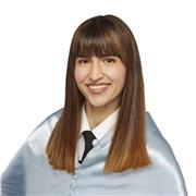 Soy una persona paciente y empatica. Me gustaría dar clases a alumnos de bachillerato, en cuanto a filosofía, ESO o primaria