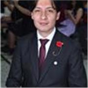 Licenciado en Ciencias Sociales de la Universidad Pedagógica Nacional, con experiencia en procesos de formación 
educativa