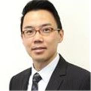 Teaching professional writing skills on management work for people with English as a foreign language. 