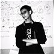 Docente de Arte contemporáneo, enseñando las distintas maneras de creación artistica
