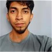 Tutorías enfocadas en ayudar a los estudiantes a comprender conceptos fundamentales y resolver
problemas de manera efectiva, buscando que puedan aplicar lo aprendido en situaciones reales.