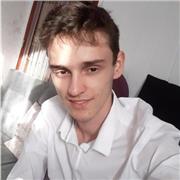 Vous êtes une personne (de tout âge) motivée à travailler et vous améliorer en anglais, en français, histoire ou en mathématiques, n'hésitez pas à me contacter et commençons!