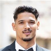 Je suis professeur d'anglais pour tous les niveaux, j'ai 5 ans d'expérience dans l'enseignement. Je viens d'Afrique du Sud et ma langue maternelle es