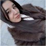 Offro lezione d'inglese online! Laureata in Lingue e letterature straniere! Sono appassionata della lingua inglese e vorrei aiutare a impararla agli altri!