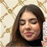 Apasionado por el inglés con diplomado y experiencia en Canadá. Busco enseñar inglés a niños, fusionando mi habilidad lingüística con mi amor por interactuar con los más pequeños.