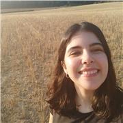 Estudiante de Pedagogía con vocación para la enseñanza