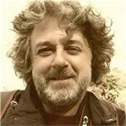 Profesor de catalán y español para extranjeros (L2). Cercano, motivador, ameno y divertido. Clases dinámicas y sin esfuerzo