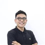 English teacher who specializes in teaching English test preparation and academic English
