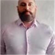 Profesor y educador , con amplia experiencia en lenguas y pedagogía , bilingue de francés 