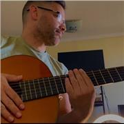 Clases de Guitarra, Cuatro venezolano y Ukulele