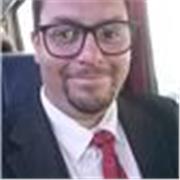 Magister en filosofía, actualmente candidato a doctor en filosofía en la PUCV