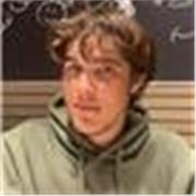 J’enseignerai l’anglais débutant a des jeunes en école primaire et ou début collège