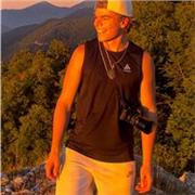 Profesor dispuesto a dar clases de cualquier materia de primaria/ ESO