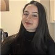 Estudiante universitaria ofrece clases particulares en Letras (Lengua, Historia, Filosofía) e idiomas (Inglés, Francés
