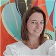 Communicative English Coach, with the objectives of developing creativity and the abilities of each student
