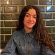 I’m a native Spanish speaker. My lessons are simple, clear, and ideal for beginners or anyone wanting to improve their confidence.