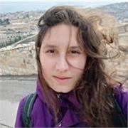Me apasiona enseñar y por eso ofrezco clases de apoyo y repaso a estudiantes de ESO, bachillerato o universidad.